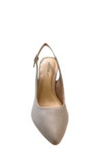 Γόβες Ανατομικές Γυναικείες Piccadilly Ανατομικός πάτος – Προσαρμόζεται στο πέλμα για υποστήριξη όλη μέρα Αντιολισθητική σόλα – Προσφέρει σταθερότητα και ασφάλεια σε κάθε βήμα Μαλακό λάστιχο – Για ευελιξία και φυσική κίνηση Τεχνολογία απορρόφησης κραδασμών – Προστατεύει τα γόνατα & τη μέση